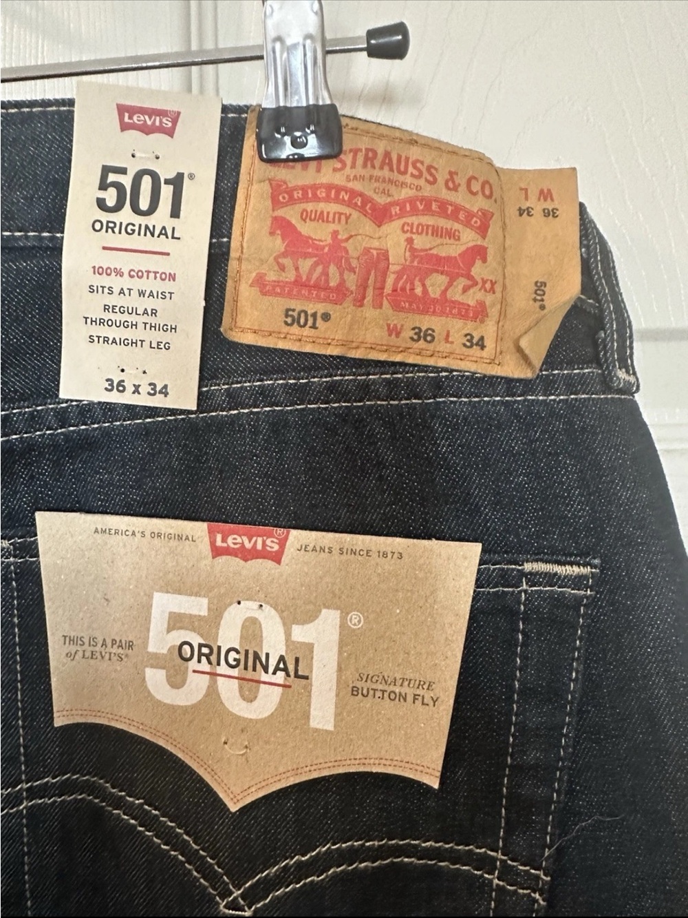 Levi's 501 Men's Straight Jeans - Dark Wash Denim